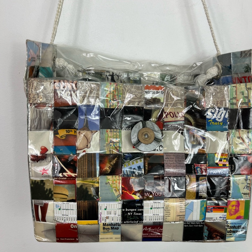 Vintage Handmade Upcycled  New York City Purse‎ - Picture 2 of 16
